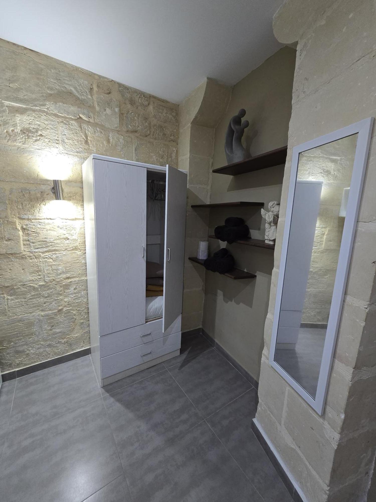 拉巴特 Sqaq Numru 1 Accomodation酒店 外观 照片